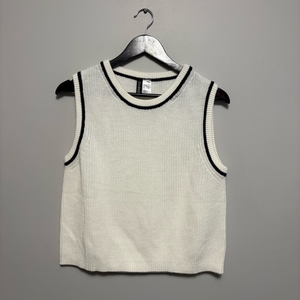 H&M Cream Knit Tank Top Black Trim Sleeveless Sweater Vest Size Large
